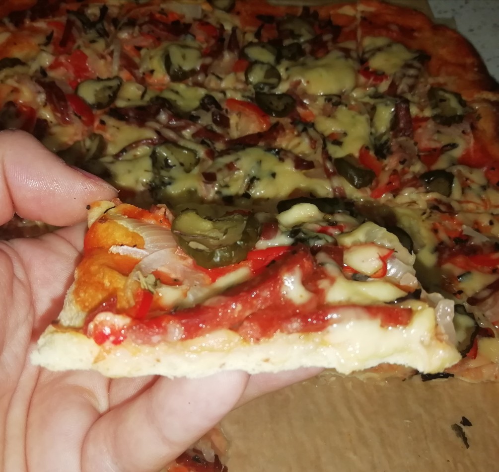Основные принципы приготовления пиццы без дрожжей
