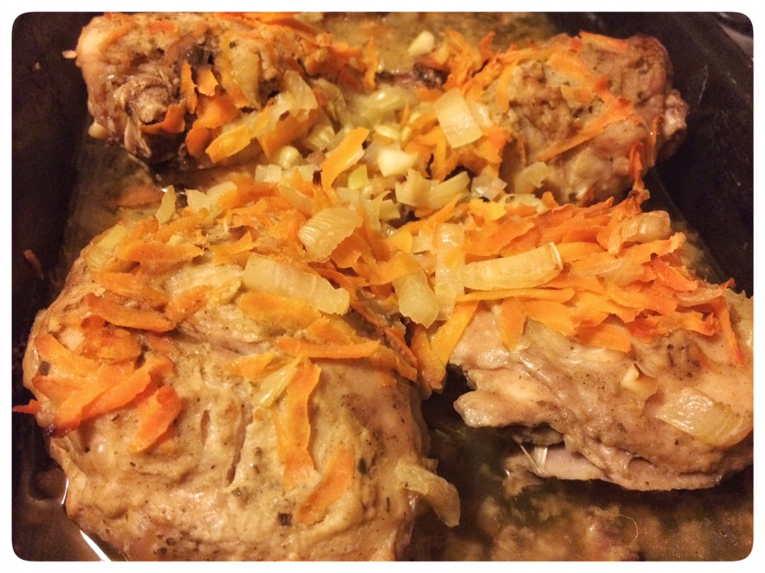 Запеченная курица, маринованная в горчице