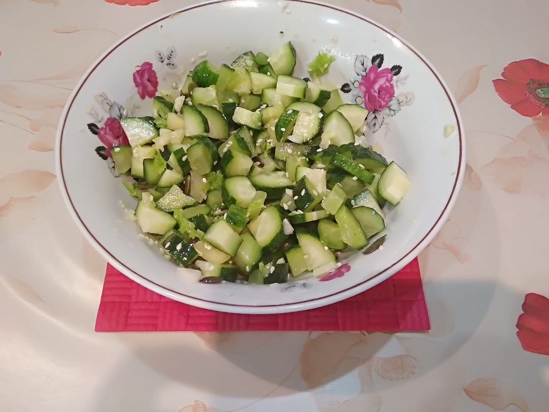 Салат из зелёных помидор на зиму Пальчики оближешь – рецепты салатов из зелёных помидор на зиму