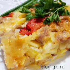 Запеченный картофель в духовке с фаршем и сыром