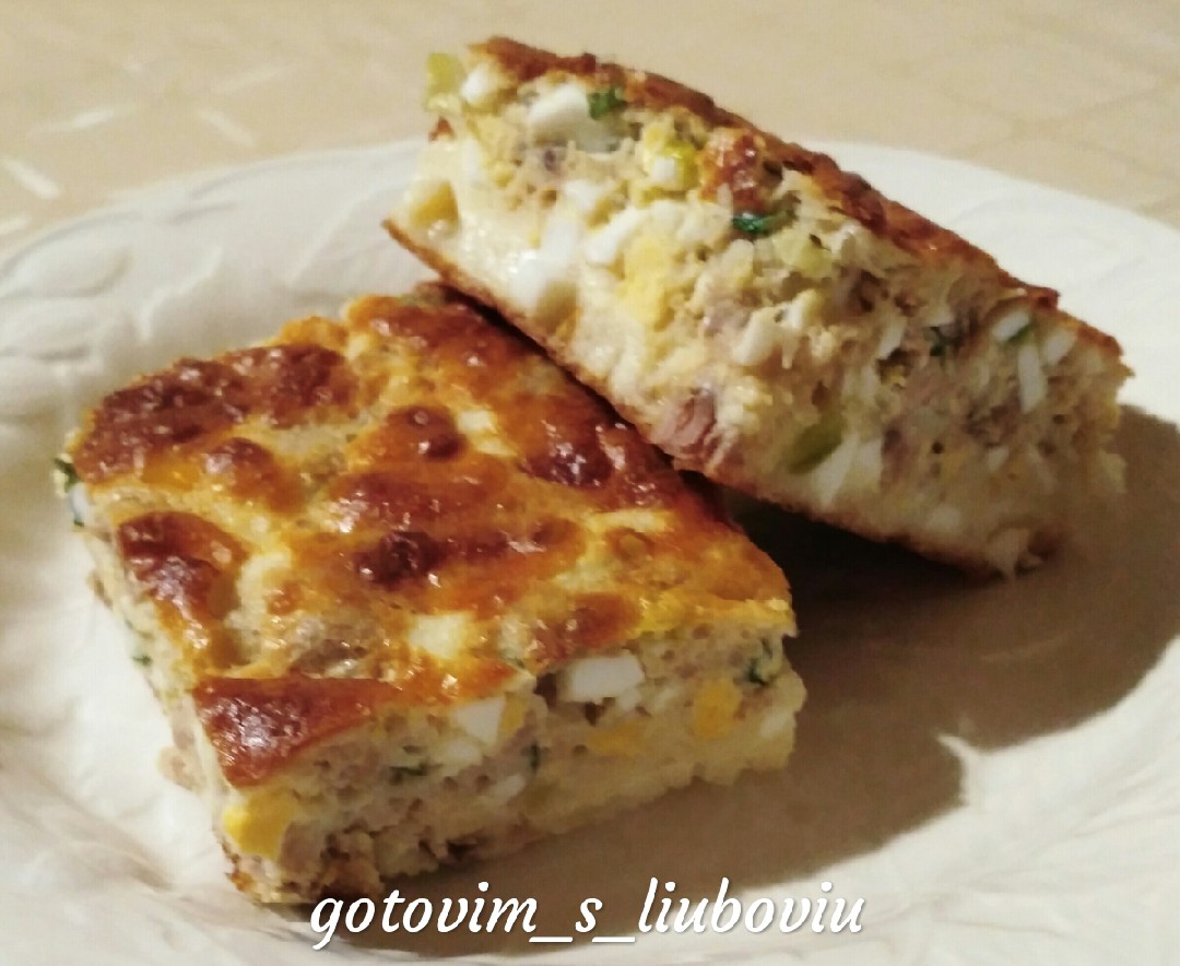 Нежный пирог с тунцом
