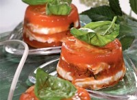 Закуска с сыром и помидорами