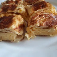 Омлет рулетом