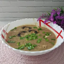 Грибной суп-пюре на курином бульоне