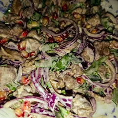 "Бакинский"салат с говядиной и гранатом