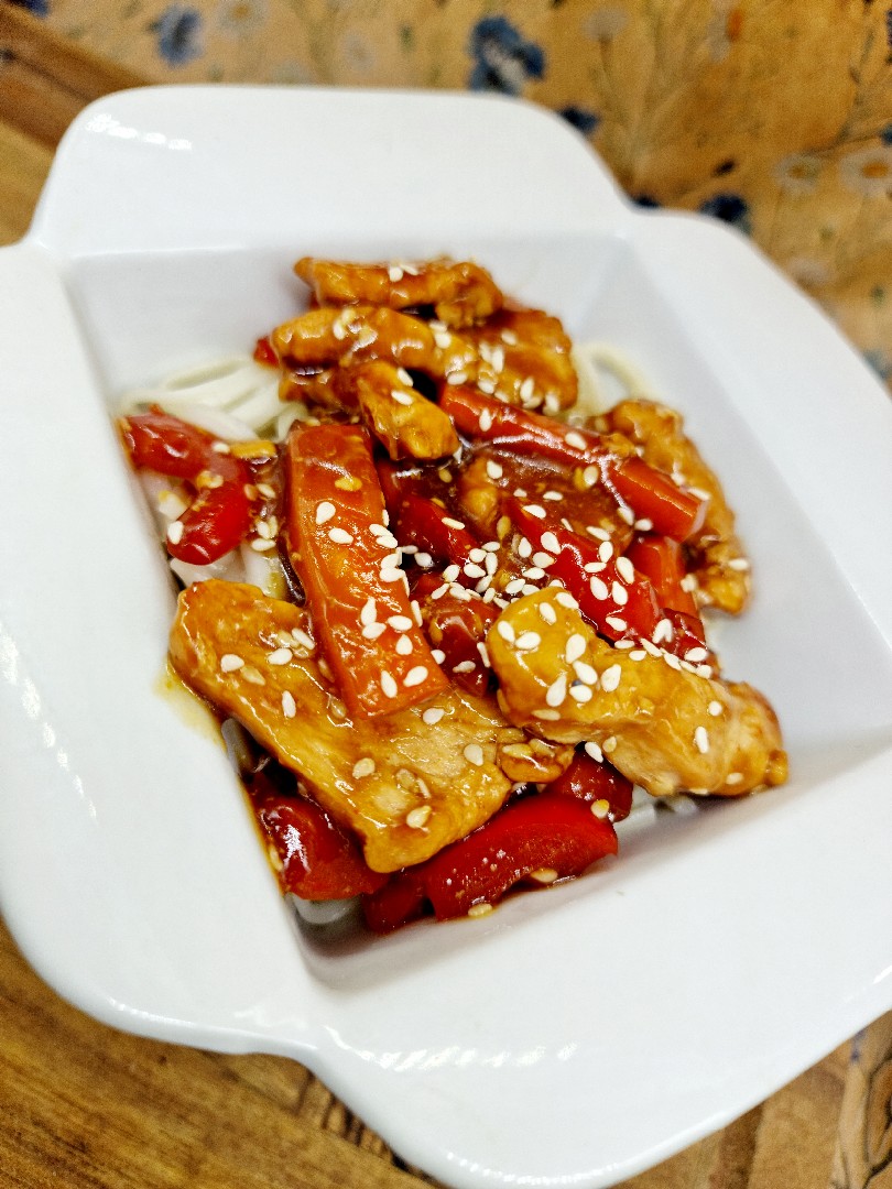 Удон с индейкой терияки