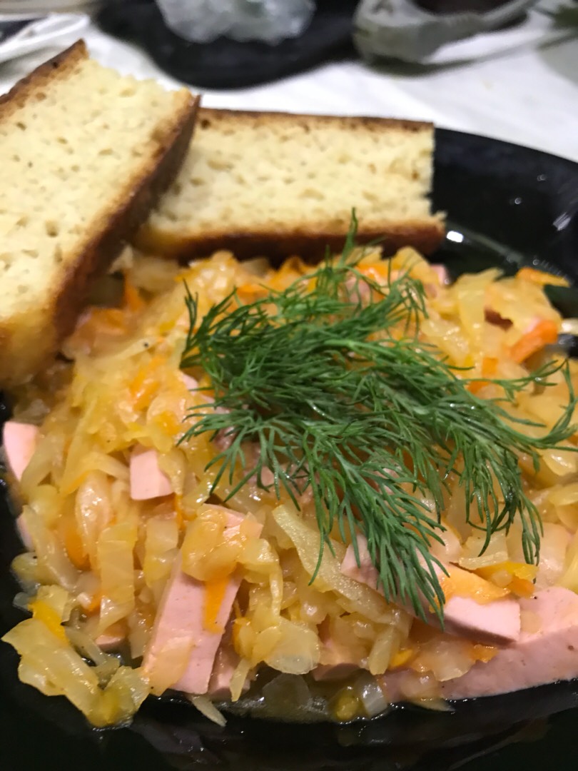 Тешенная капуста как в детстве, с колбаской 🤤