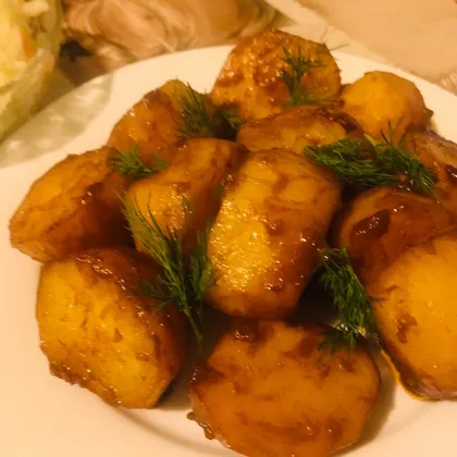 Картошка в духовке в пикантном маринаде