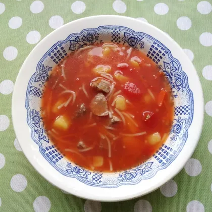 Суп с вермишелью и консервированными томатами