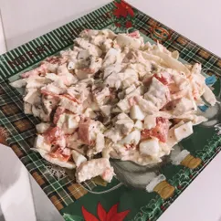 Ппшный салатик с потрясной курочкой