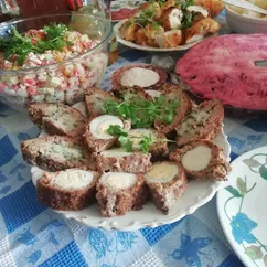 Мясной Рулет с яйцом