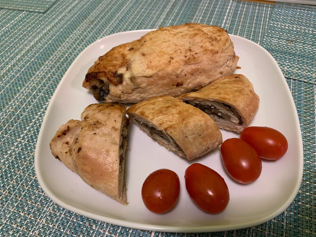 Куриные рулетики с грибами