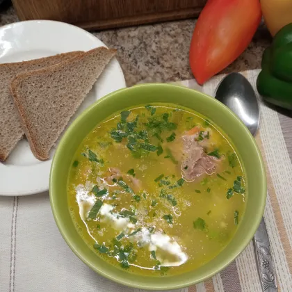 Гороховый суп с тушёнкой и копчёной колбасой