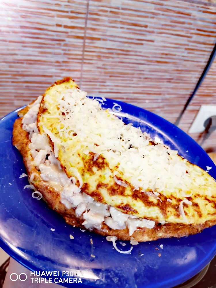 Кабачковый конвертик с сыром и куриным филе