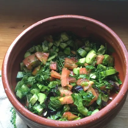 Летний салатик из своих свежих овощей #ПП