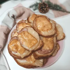 Бутерброды с ветчиной и ананасами