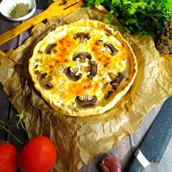 Киш с грибами и курицей