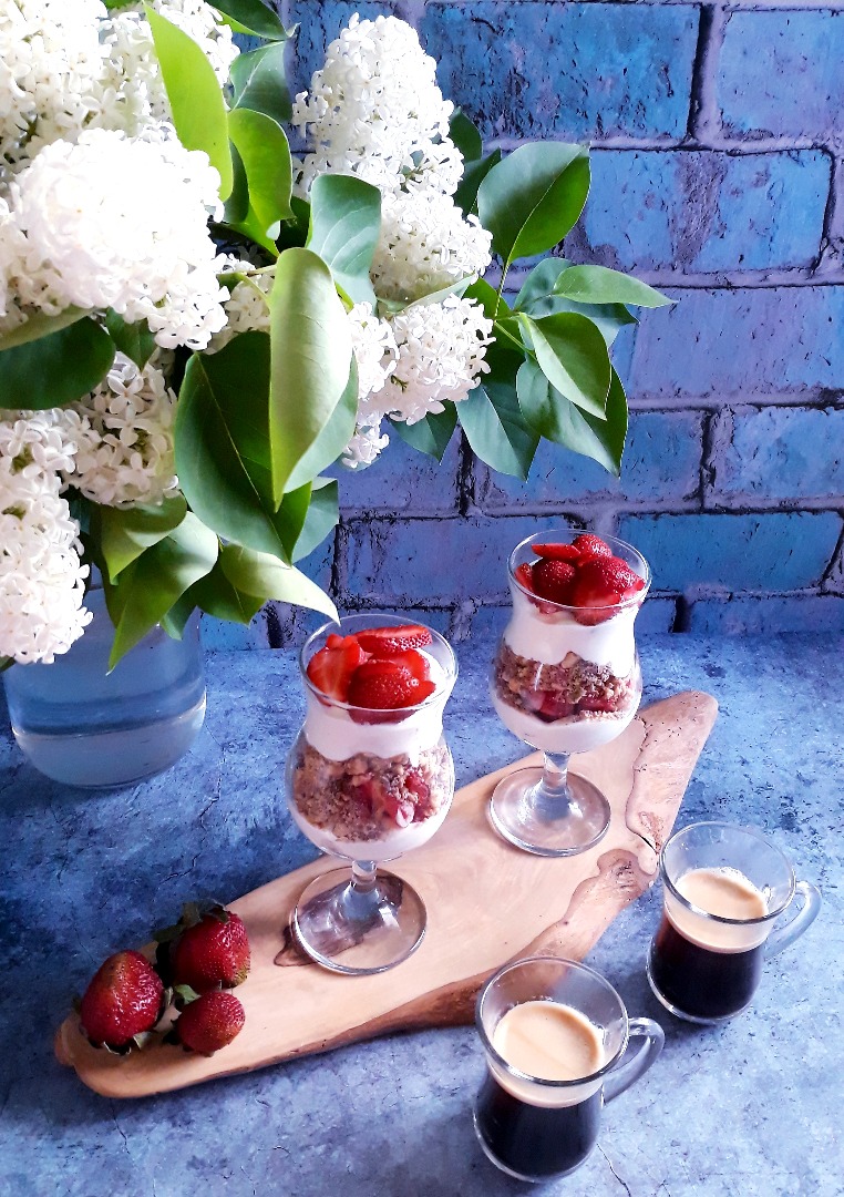 Трайфл с клубникой 🍧