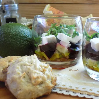 Салат со свёклой и авокадо  #кулинарныймарафон