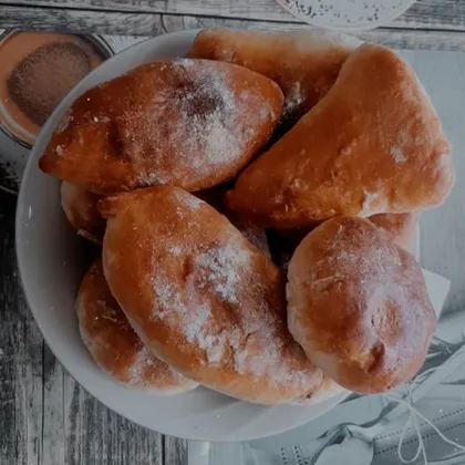 Тесто на пирожки я запекала в духовке