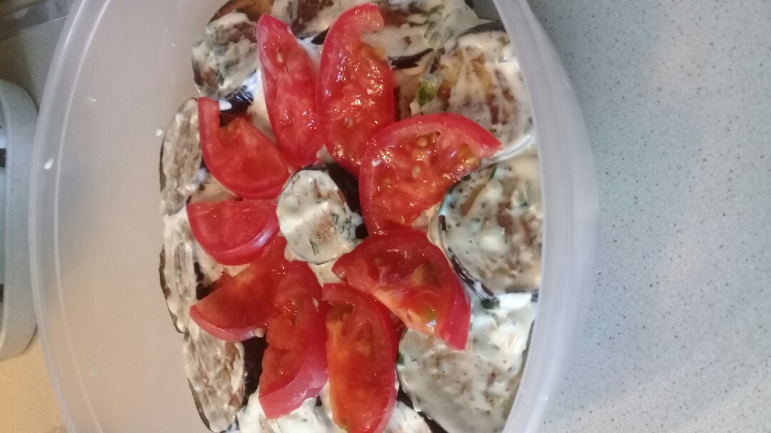 Баклажаны с чесночным соусом
