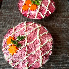 Салат сельдь под шубой