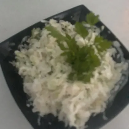 Салат из редьки с огурцом