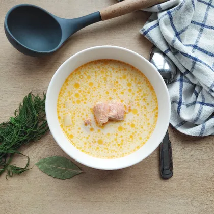 Норвежский сливочный суп с форелью