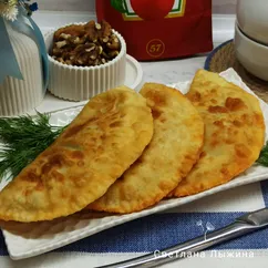 Чебуреки на кефире с мясным фаршем