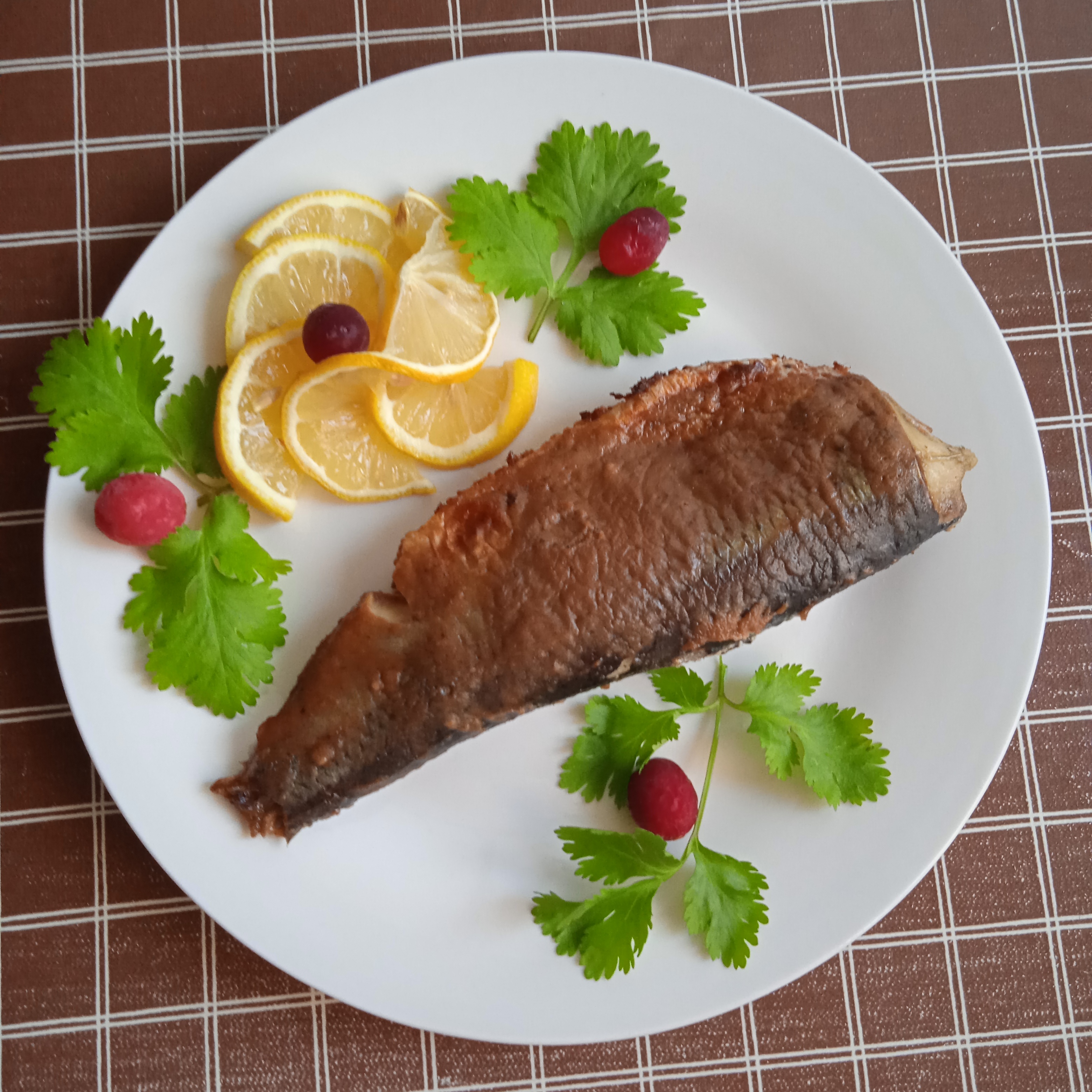 Свежемороженая сельдь запечённая в духовке 