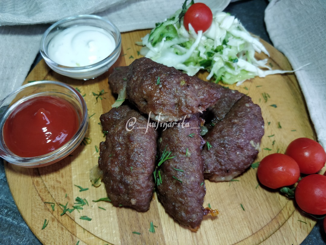 Мини-чебуреки из фарша с сыром