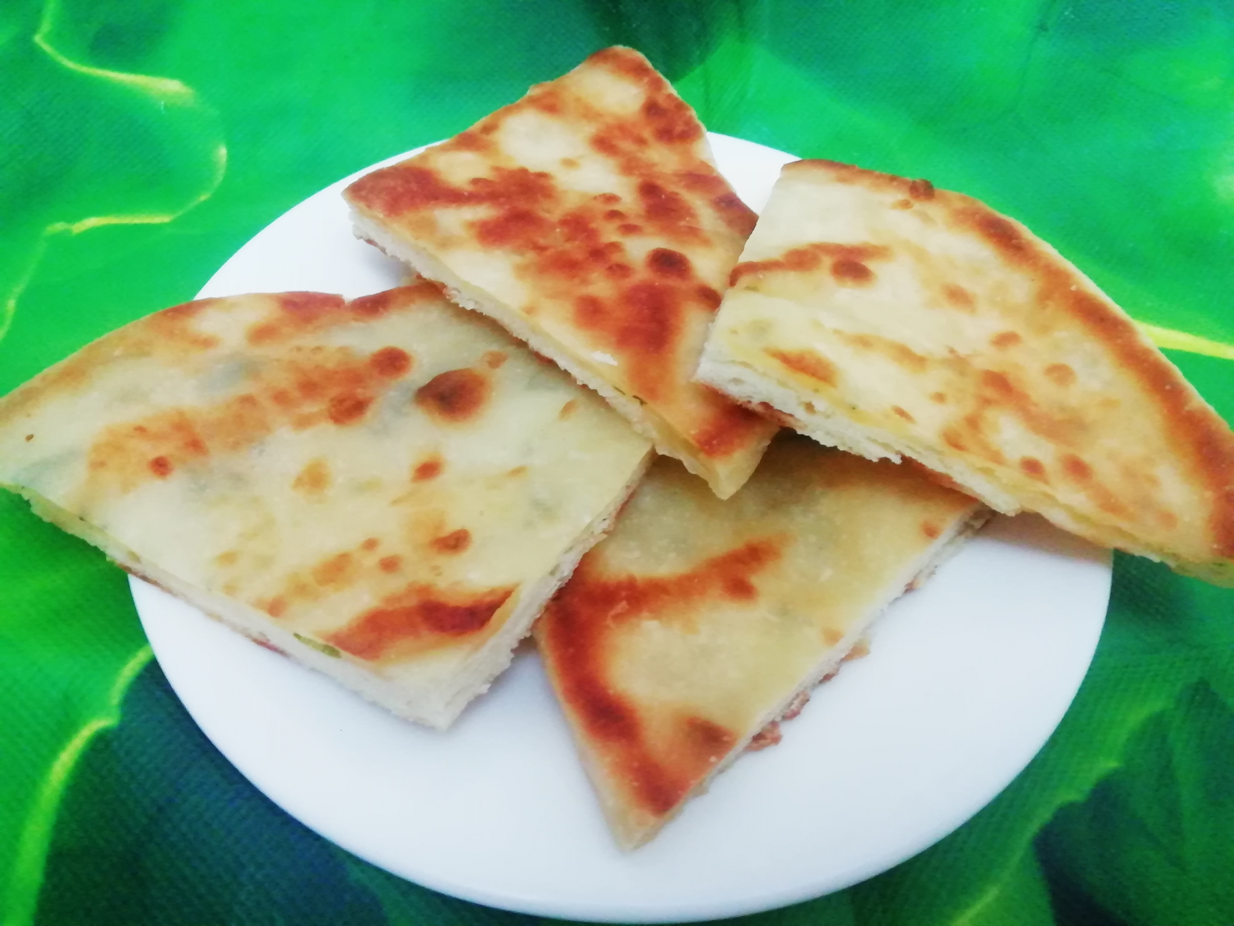 Лепешки с сыром и зеленью
