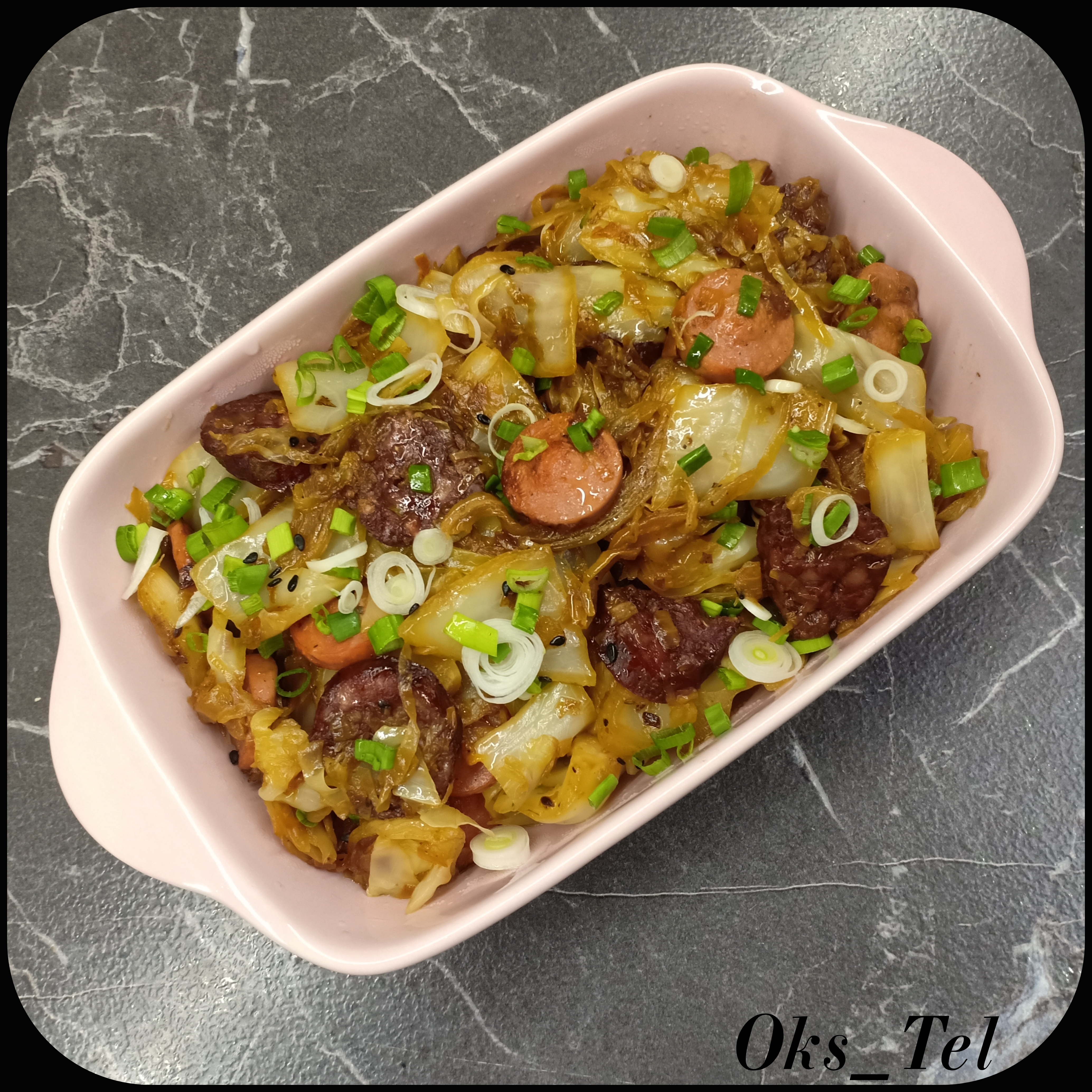 Тушеная капуста по-немецки