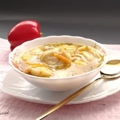 Суп с пельмешками