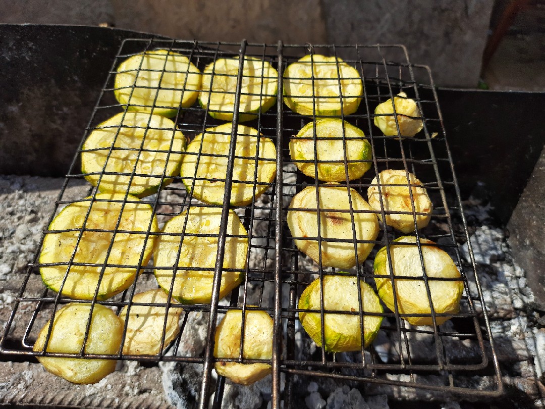 Кабачки на мангале рецепт с фото пошаговый от Марина Старший Амбассадор  Овкусе.ру - Овкусе.ру