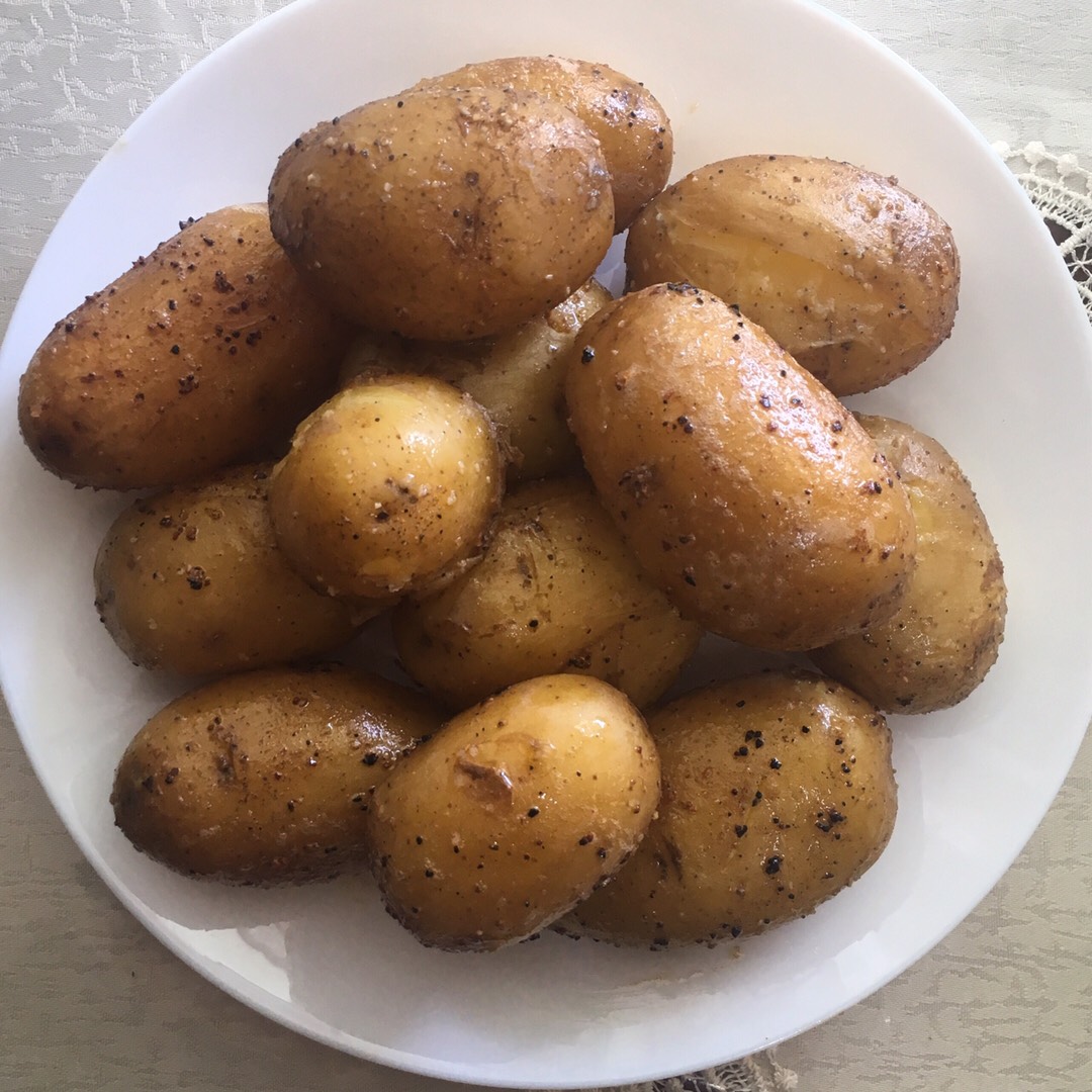 Почему сырой картофель темнеет, а вареный - нет