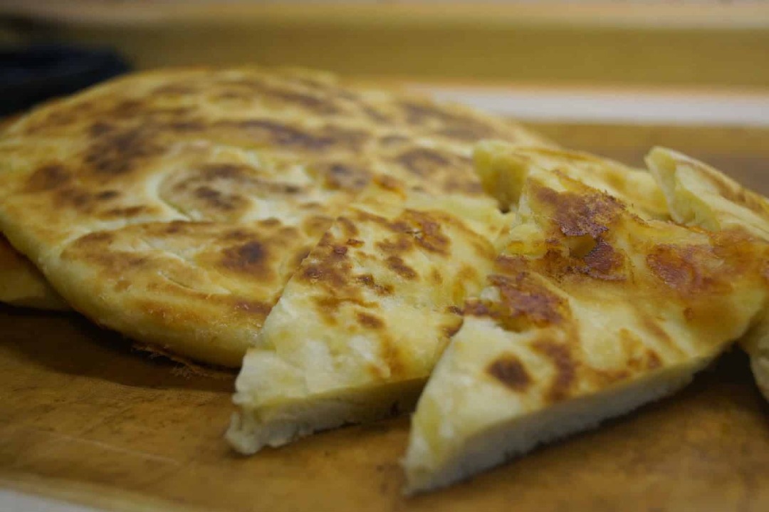 Быстрые хачапури с творогом и сыром - рецепт с фотографиями - Patee. Рецепты