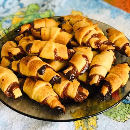 «Рогалики с варенной сгущенкой 🥐»