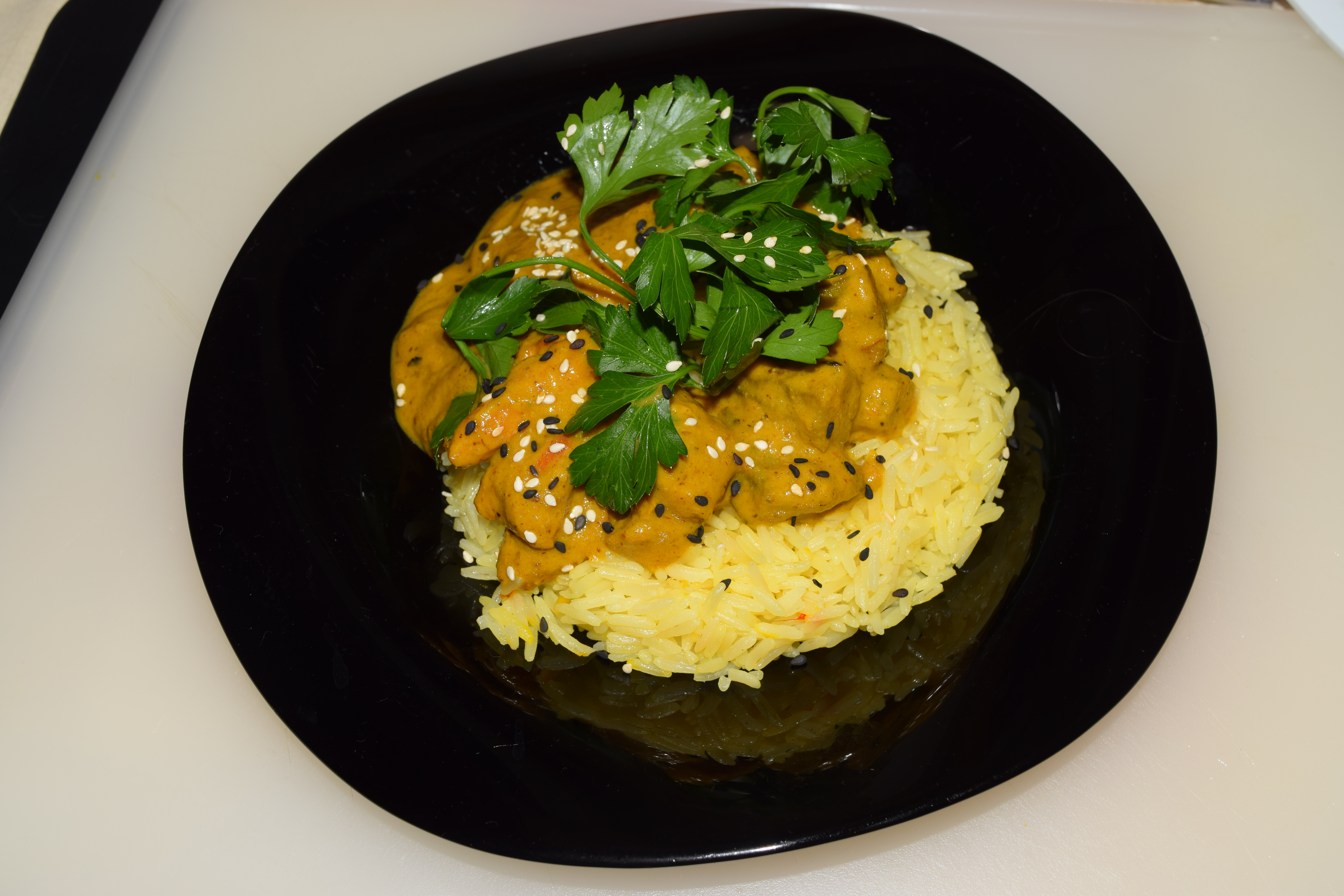 Кролик в мандариновом соусе с окрой