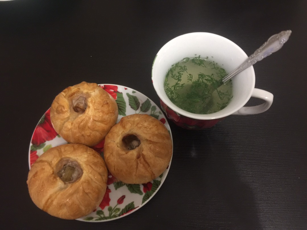 Вак-беляши с бульоном 🍵