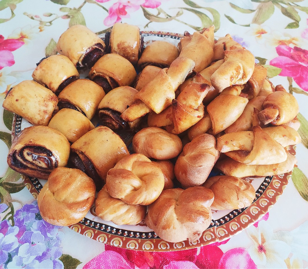 Вариант выпечки из дрожжевого теста на сыворотке 🥐🥯