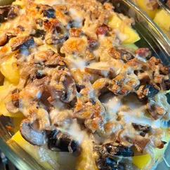 Нежная картошечка с грибами и беконом