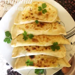 Кутабы с сыром (творогом) и зеленью🥰😋👩🏻‍🍳