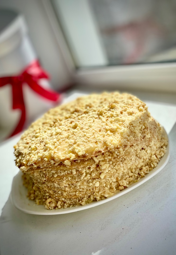 Бисквитный торт с масляным кремом и фруктами - пошаговый рецепт с фото