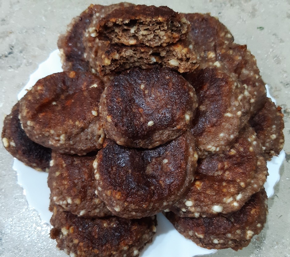 Шоколадно - банановые сырники, без шоколада 😉