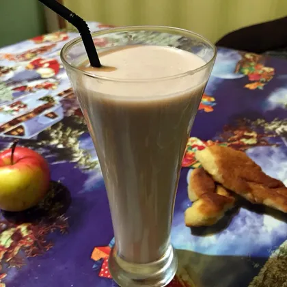 Молочный коктейль «Яблочный банан»