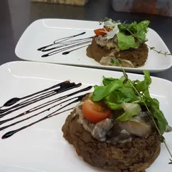 Паштет из куриной печени и орехов