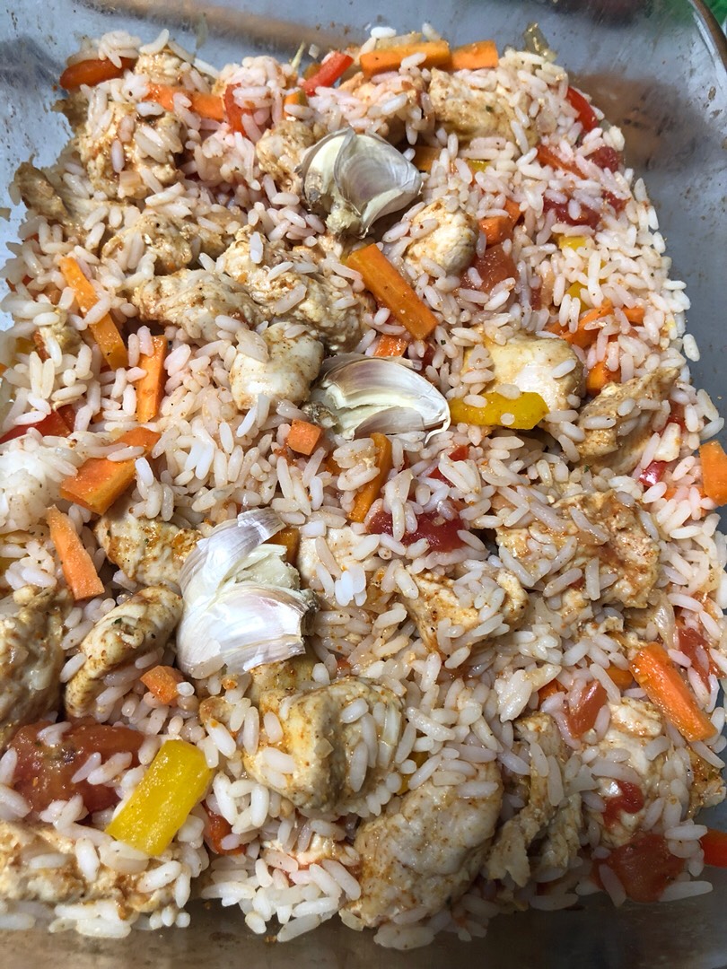Рис с индейкой в сковороде — рецепт с фото