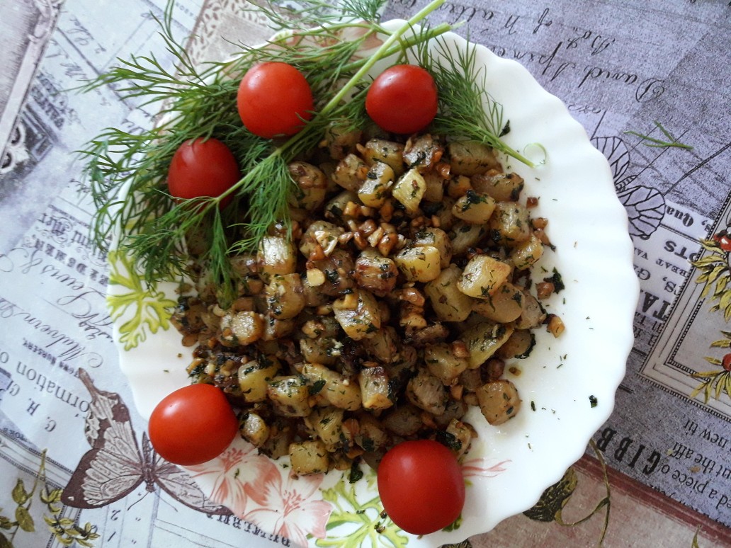 Салат-закуска из кабачка с грецкими орешками🥗🥒