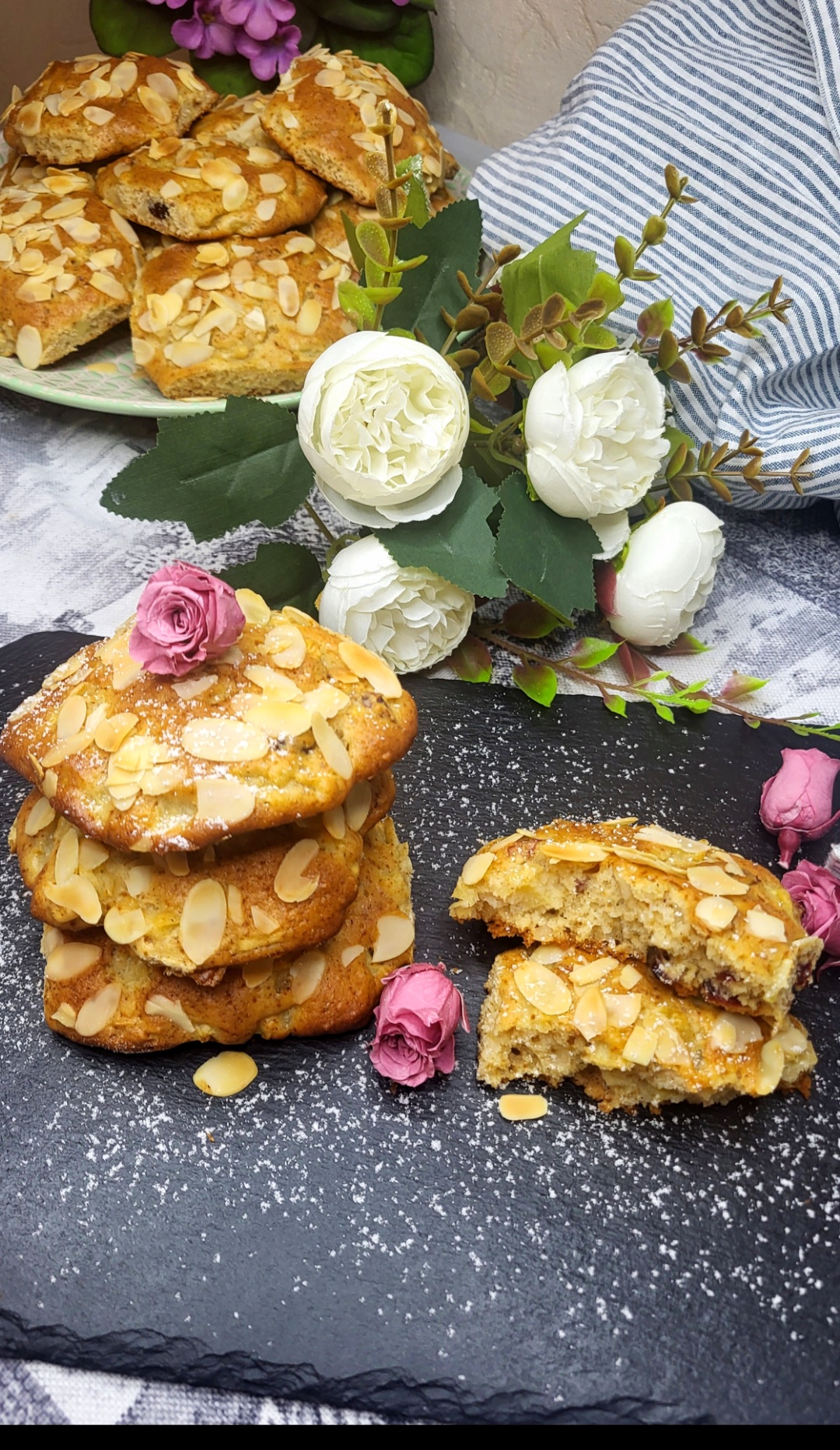 Яблочное печенье с вяленой клюквой и орехами 